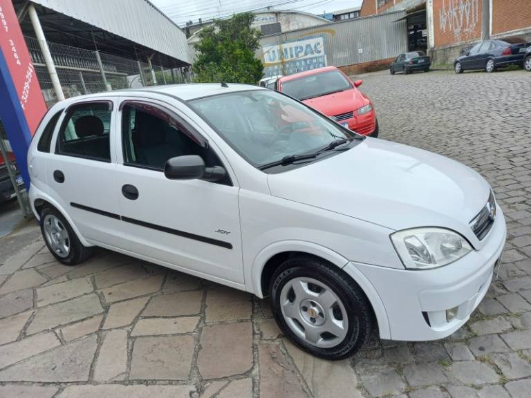 VOLKSWAGEN - FOX - 2004/2005 - Prata - R$ 22.900,00