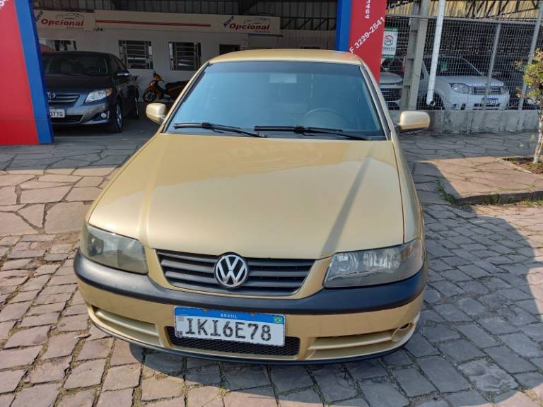 VOLKSWAGEN - SAVEIRO - 2001/2002 - Bege - R$ 35.900,00