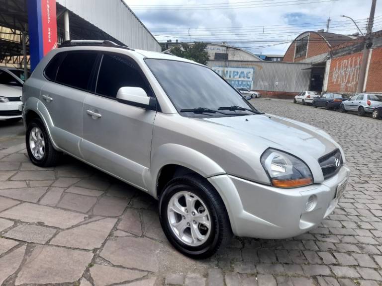 HYUNDAI - TUCSON - 2013/2013 - Bege - R$ 49.900,00