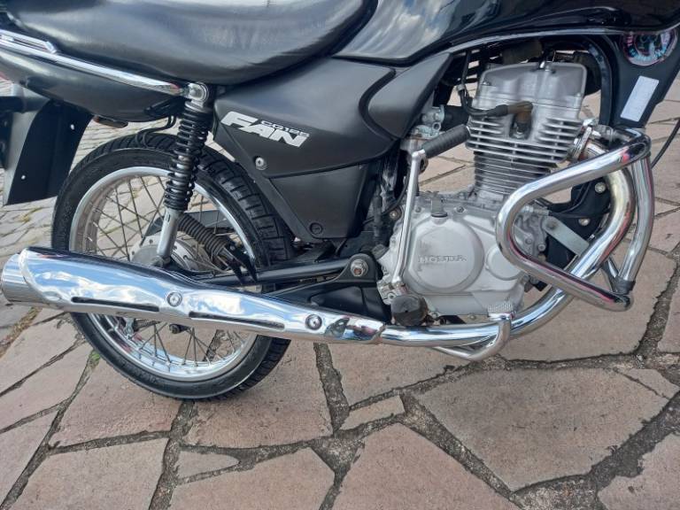 HONDA - CG 125 - 2007/2007 - Preta - R$ 7.500,00