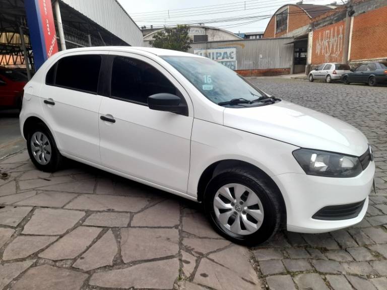 VOLKSWAGEN - GOL - 2016/2016 - Branca - R$ 42.900,00