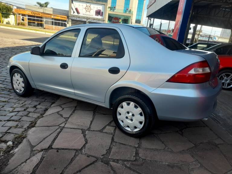 CHEVROLET - PRISMA - 2010/2010 - Prata - R$ 22.900,00