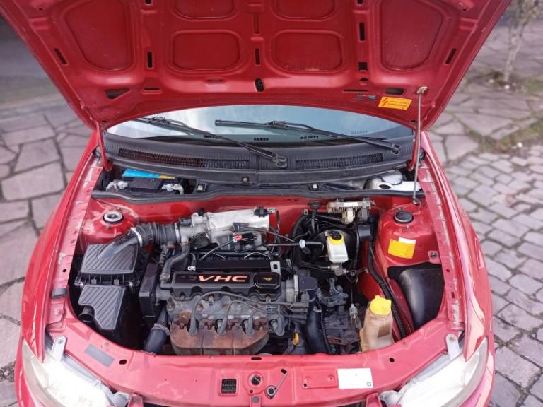 CHEVROLET - CELTA - 2004/2005 - Vermelha - R$ 16.990,00