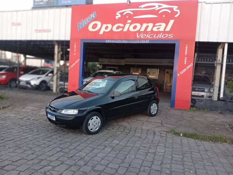 CHEVROLET - CELTA - 2003/2003 - Preta - R$ 18.500,00