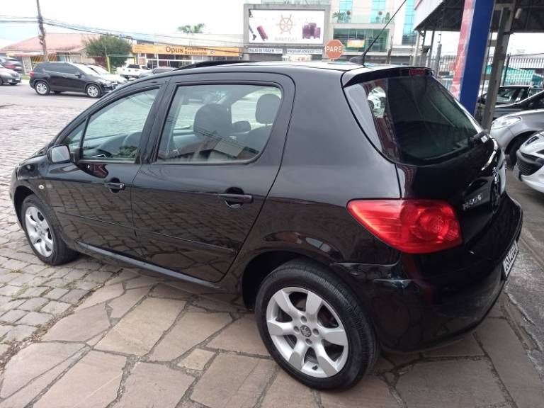 PEUGEOT - 307 - 2009/2010 - Preta - R$ 27.990,00