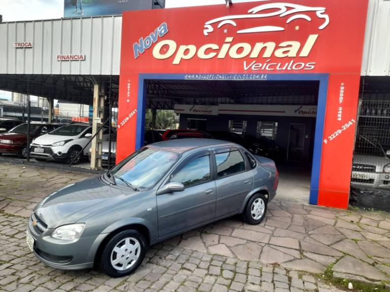 CHEVROLET - CLASSIC - 2013/2013 - Cinza - R$ 29.900,00