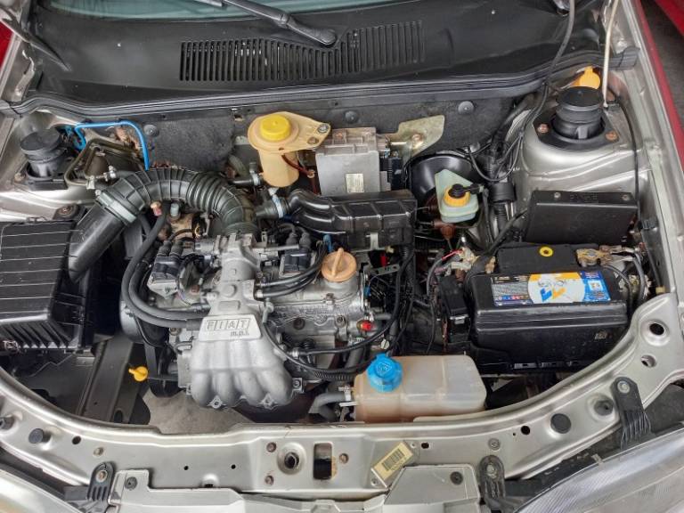 FIAT - PALIO - 1999/2000 - Cinza - R$ 16.900,00