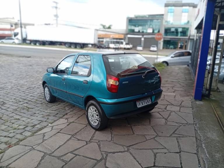 FIAT - PALIO - 1996/1997 - Verde - R$ 9.990,00