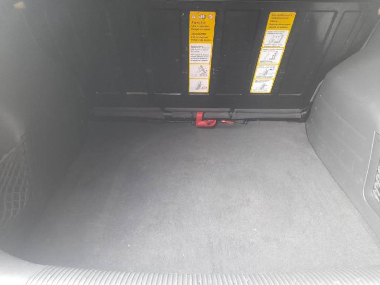 VOLKSWAGEN - SPACEFOX - 2013/2013 - Branca - R$ 42.900,00