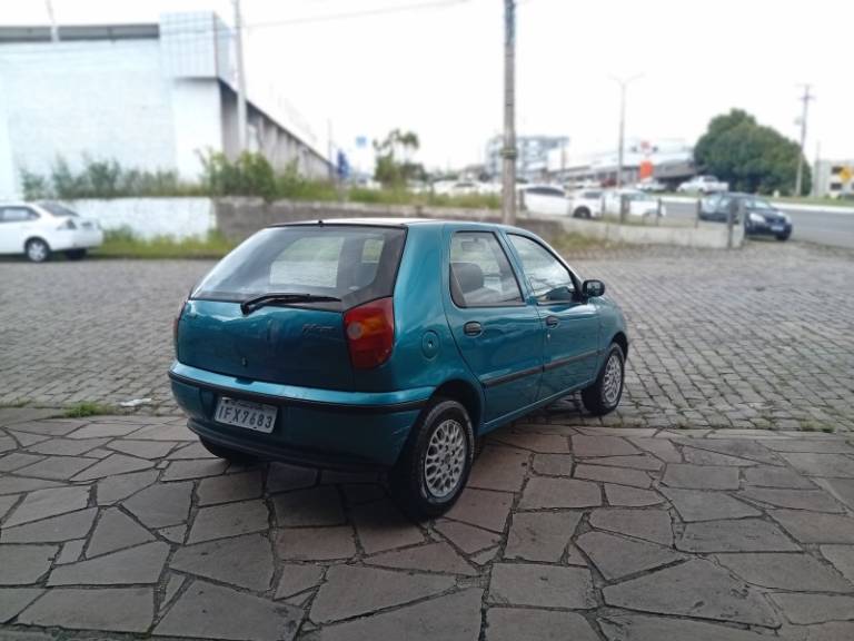 FIAT - PALIO - 1996/1997 - Verde - R$ 9.990,00