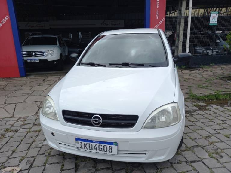 CHEVROLET - CORSA - 2002/2003 - Branca - R$ 18.900,00