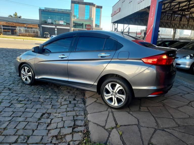 HONDA - CITY - 2017/2017 - Cinza - R$ 75.900,00