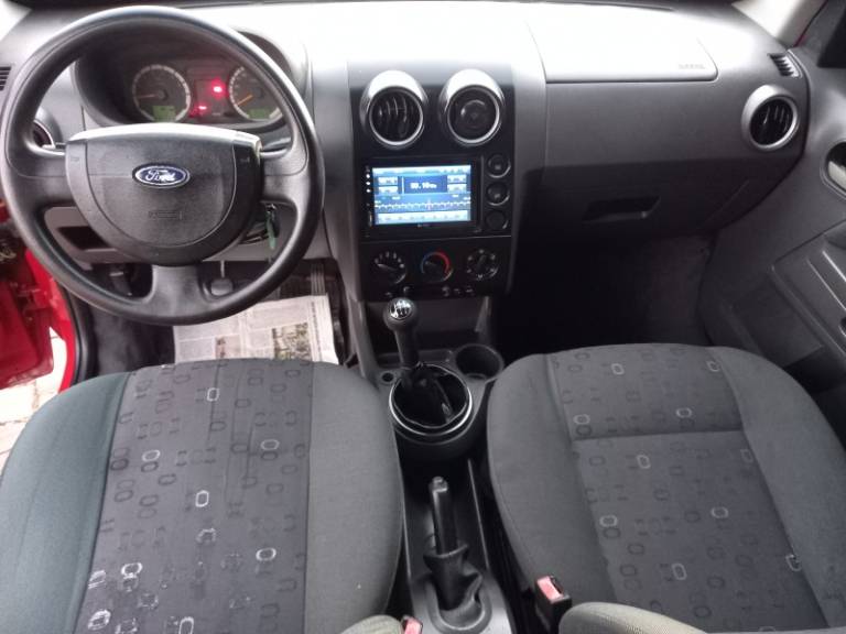 FORD - ECOSPORT - 2003/2004 - Vermelha - R$ 26.900,00
