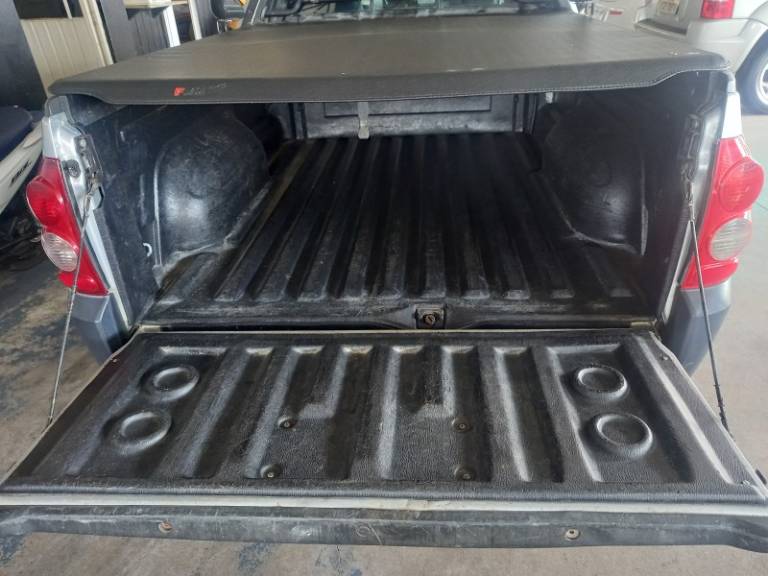 CHEVROLET - MONTANA - 2008/2009 - Prata - R$ 35.900,00