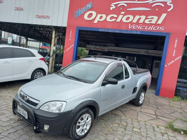 CHEVROLET - MONTANA - 2008/2009 - Prata - R$ 36.900,00