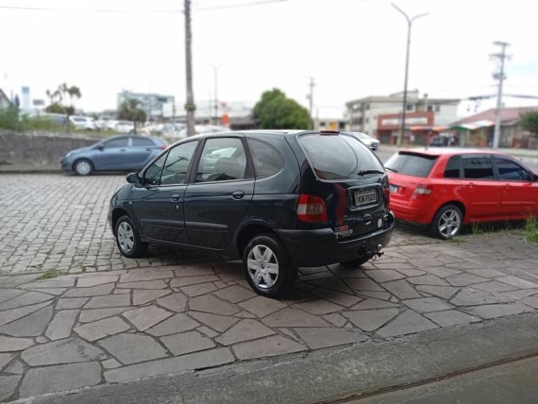 RENAULT - SCÉNIC - 2002/2003 - Verde - R$ 10.990,00