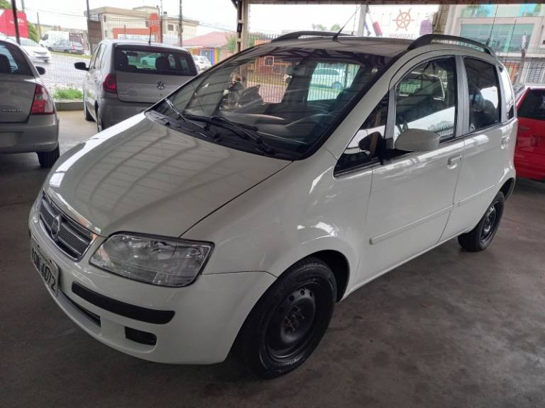 FIAT - IDEA - 2008/2008 - Branca - R$ 26.900,00