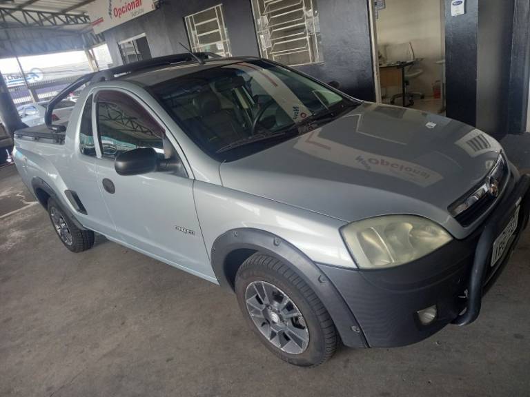 CHEVROLET - MONTANA - 2008/2009 - Prata - R$ 35.900,00
