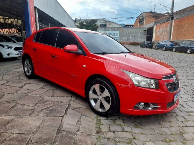 CHEVROLET - CRUZE - 2012/2012 - Vermelha - R$ 58.900,00