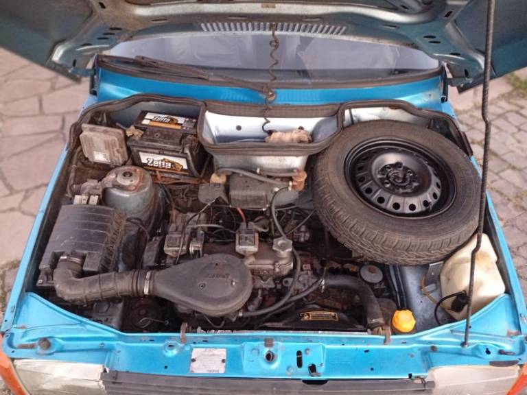 FIAT - UNO - 1993/1994 - Azul - R$ 7.500,00