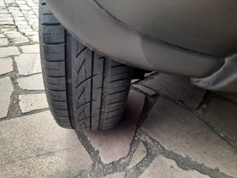 VOLKSWAGEN - CROSSFOX - 2009/2009 - Preta - R$ 34.900,00