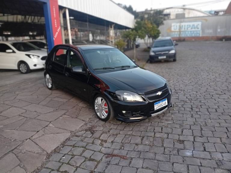 CHEVROLET - CELTA - 2011/2012 - Preta - R$ 25.990,00