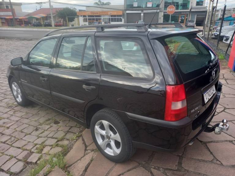 VOLKSWAGEN - PARATI - 2005/2005 - Preta - R$ 31.900,00