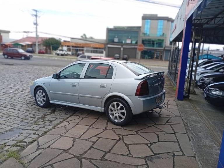 CHEVROLET - ASTRA - 2009/2009 - Prata - R$ 34.990,00