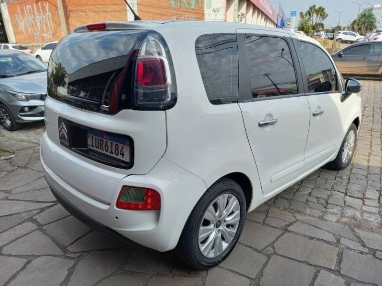 CITROËN - C3 PICASSO - 2013/2014 - Branca - R$ 39.900,00