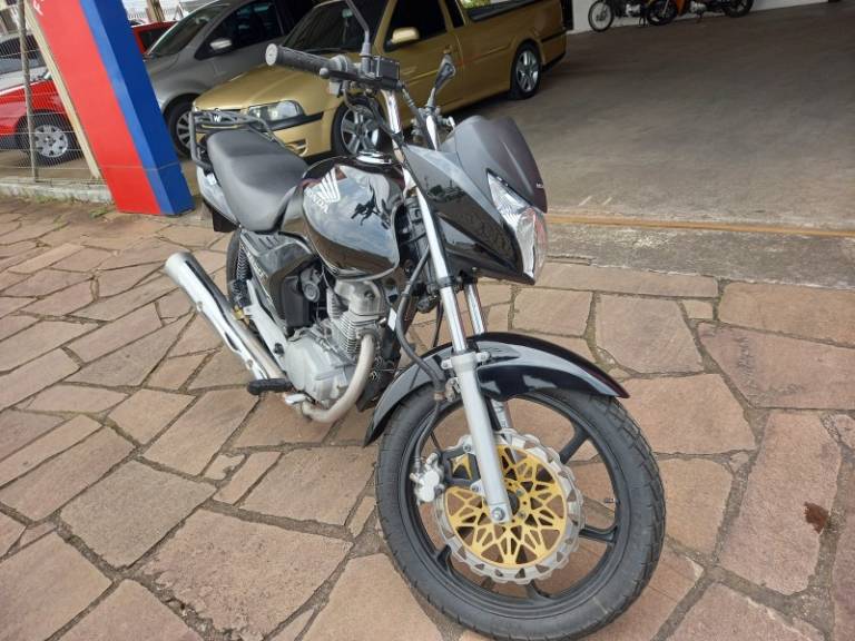 HONDA - CG 150 - 2013/2013 - Preta - R$ 11.900,00