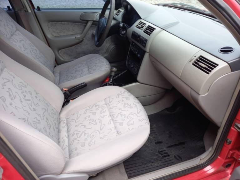 VOLKSWAGEN - GOL - 2000/2000 - Vermelha - R$ 18.900,00