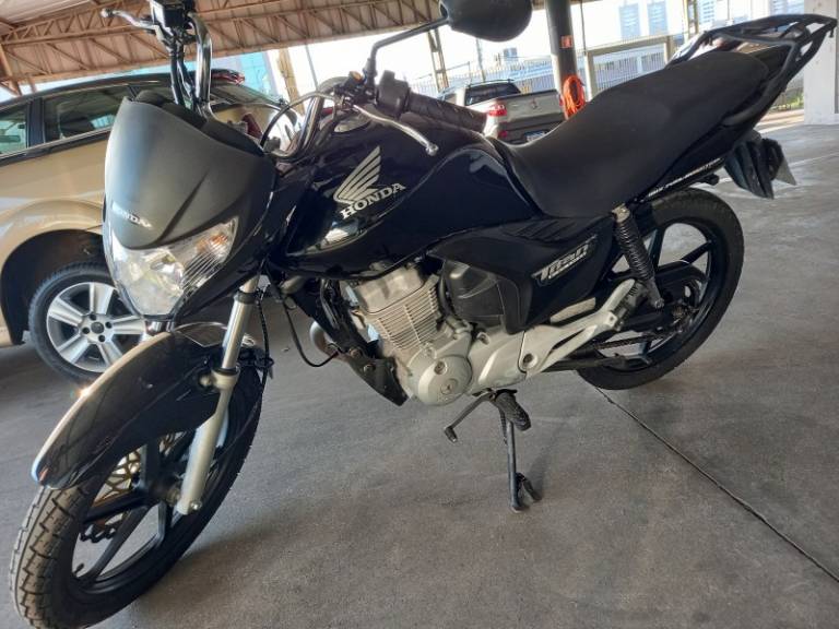 HONDA - CG 150 - 2013/2013 - Preta - R$ 11.900,00