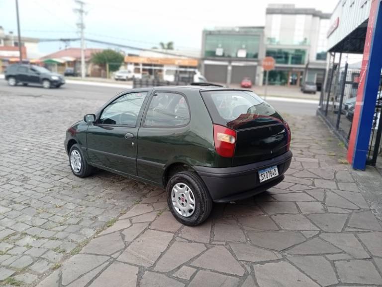 FIAT - PALIO - 2000/2000 - Verde - R$ 10.990,00