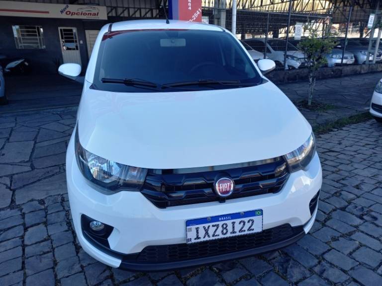 FIAT - MOBI - 2017/2018 - Branca - R$ 43.900,00