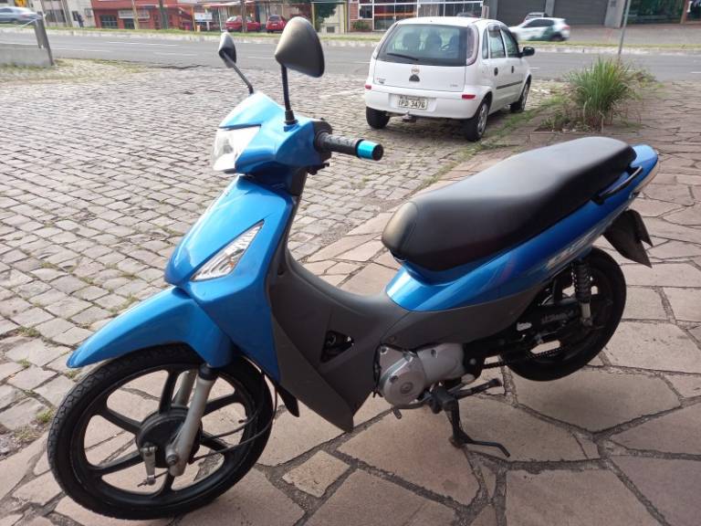 HONDA - BIZ 125 - 2006/2006 - Azul - R$ 7.900,00