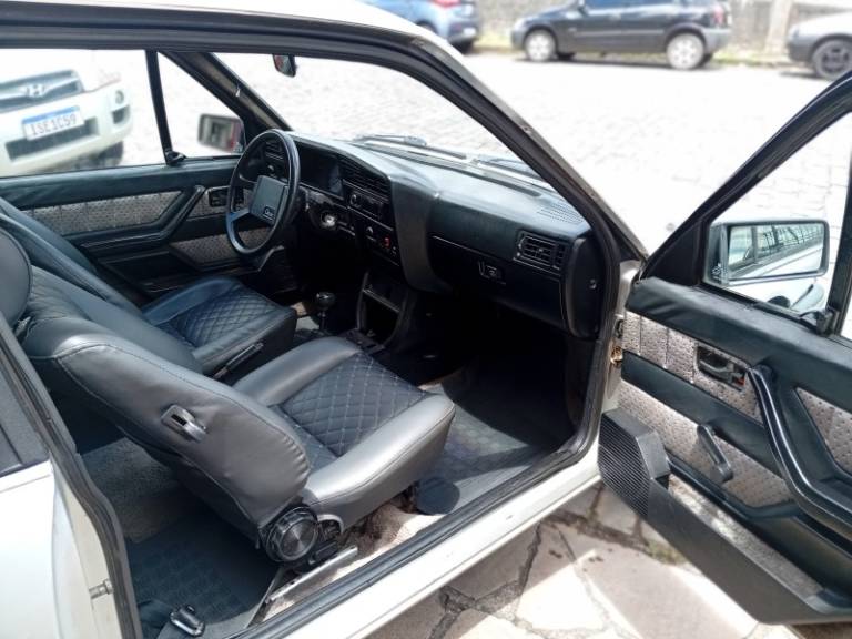 CHEVROLET - MONZA - 1987/1987 - Cinza - R$ 7.990,00