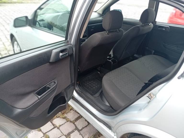 CHEVROLET - ASTRA - 2009/2009 - Prata - R$ 34.990,00