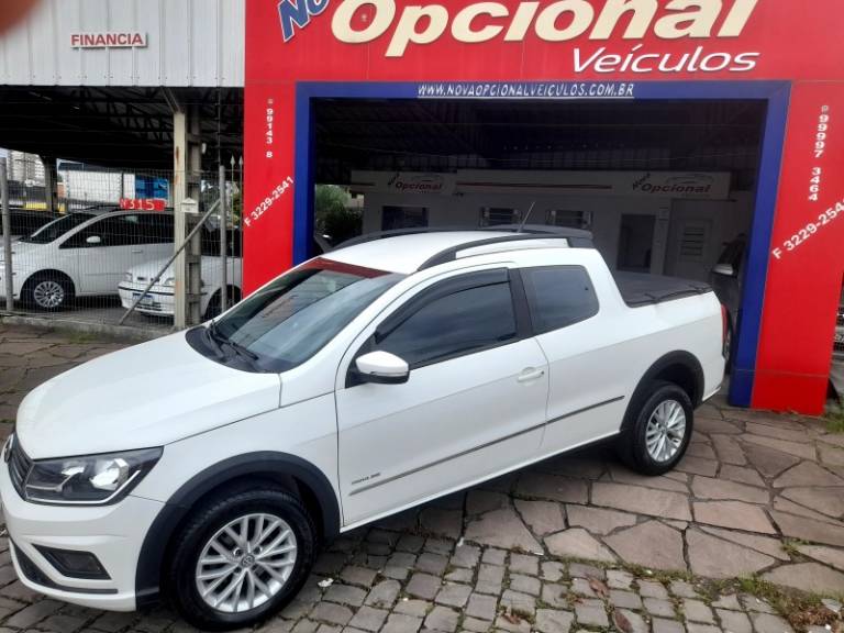 VOLKSWAGEN - SAVEIRO - 2017/2017 - Branca - R$ 74.900,00